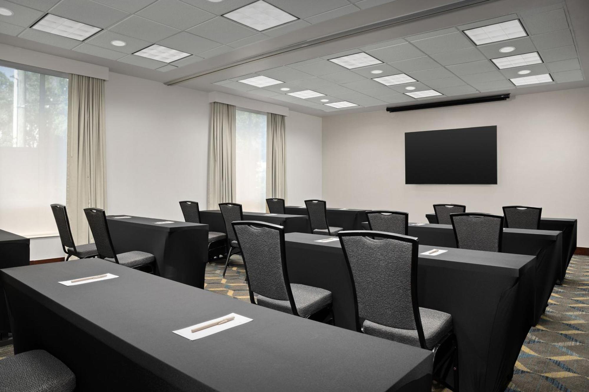 Residence Inn Houston West Energy Corridor Екстер'єр фото